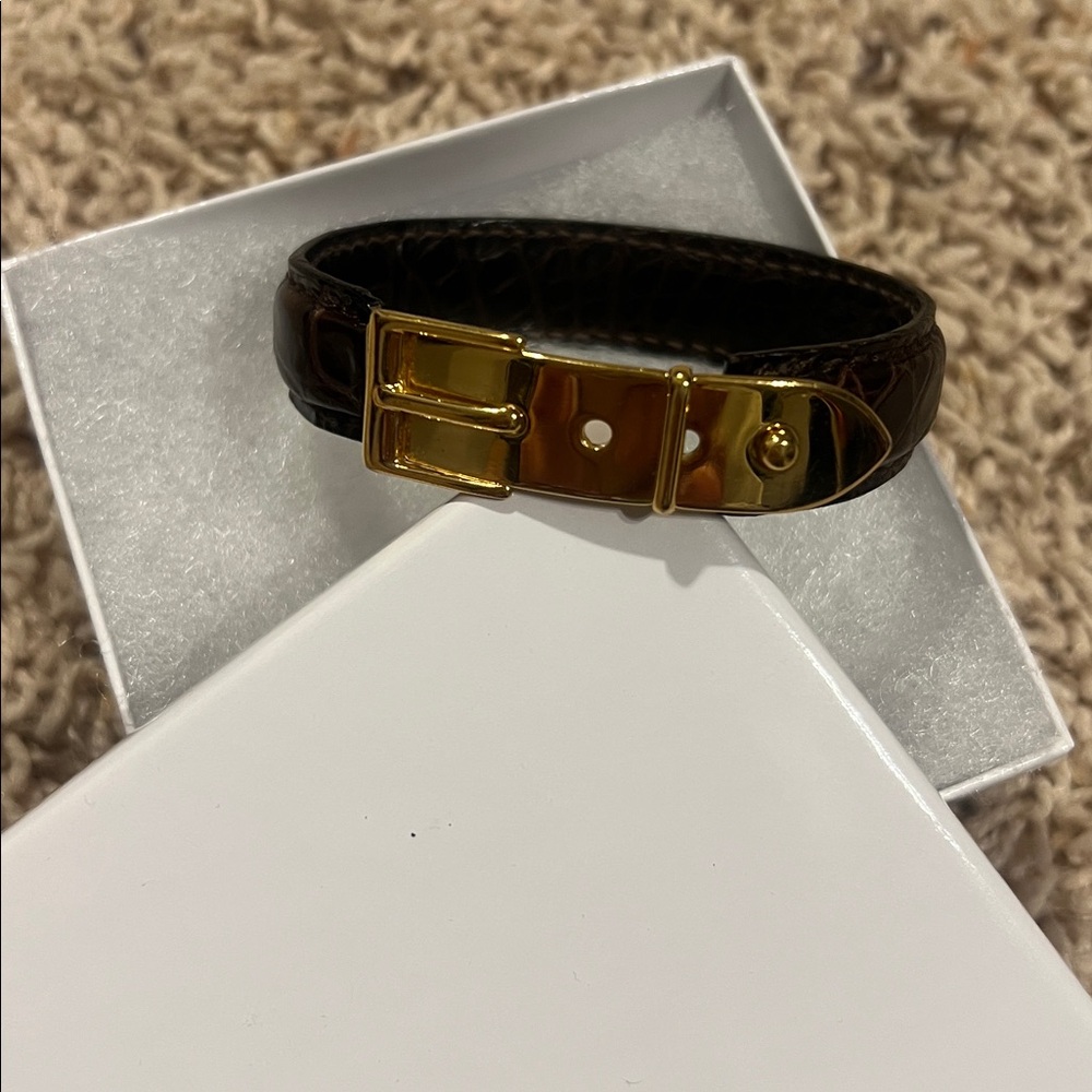 EUC 💯% Authentic Gucci Brown Leather and Gold Belt Buckle Bangle Bracelet